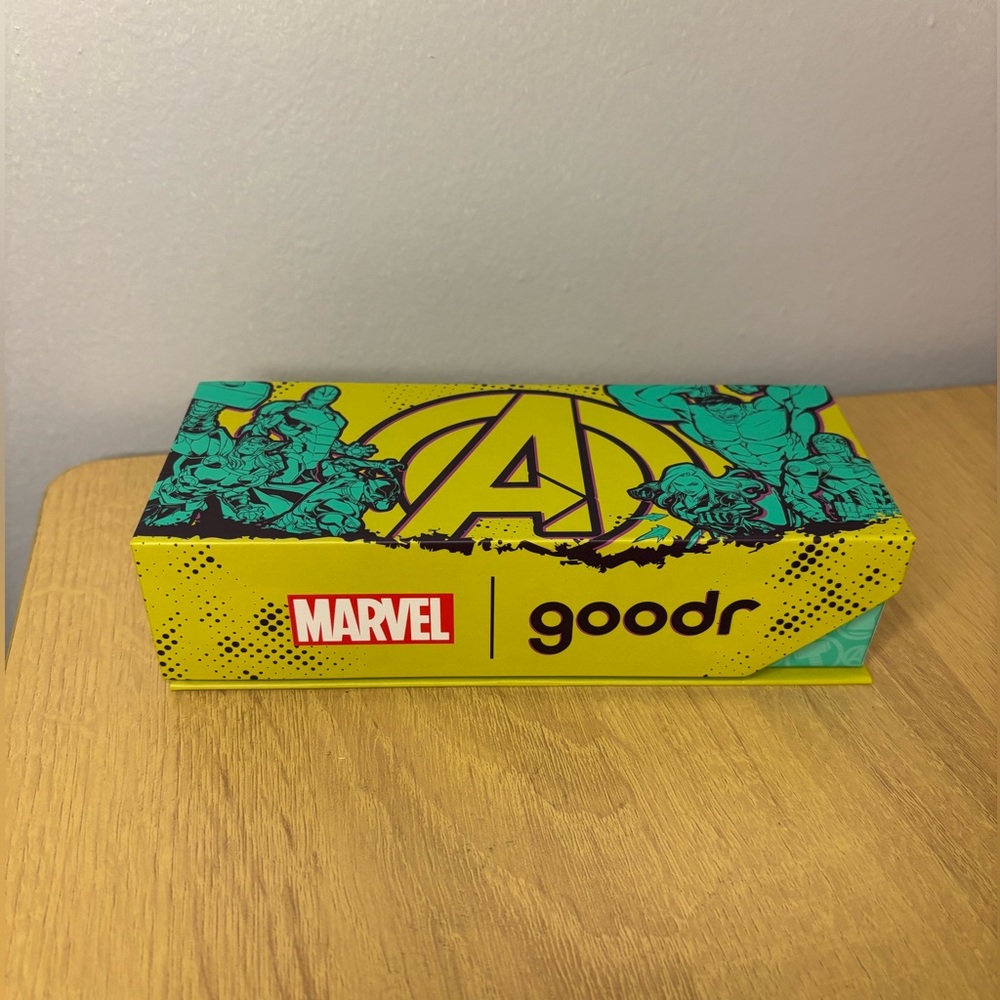 NWT Goodr Marvel Sunglasses Mjolnir…. It’s A Soft J - Picture 8 of 11